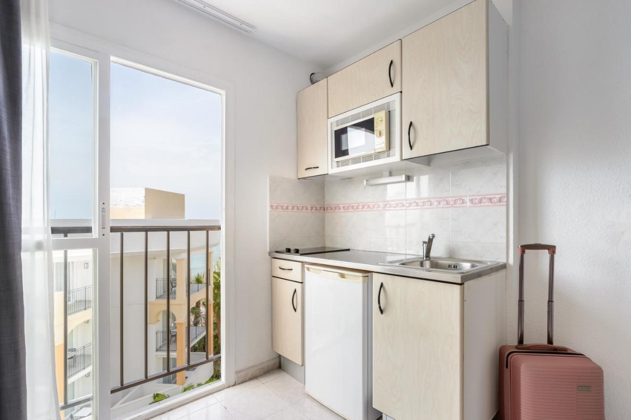 Vibra Calima Apartamentos - Adults Only Sant Antoni de Portmany Dış mekan fotoğraf